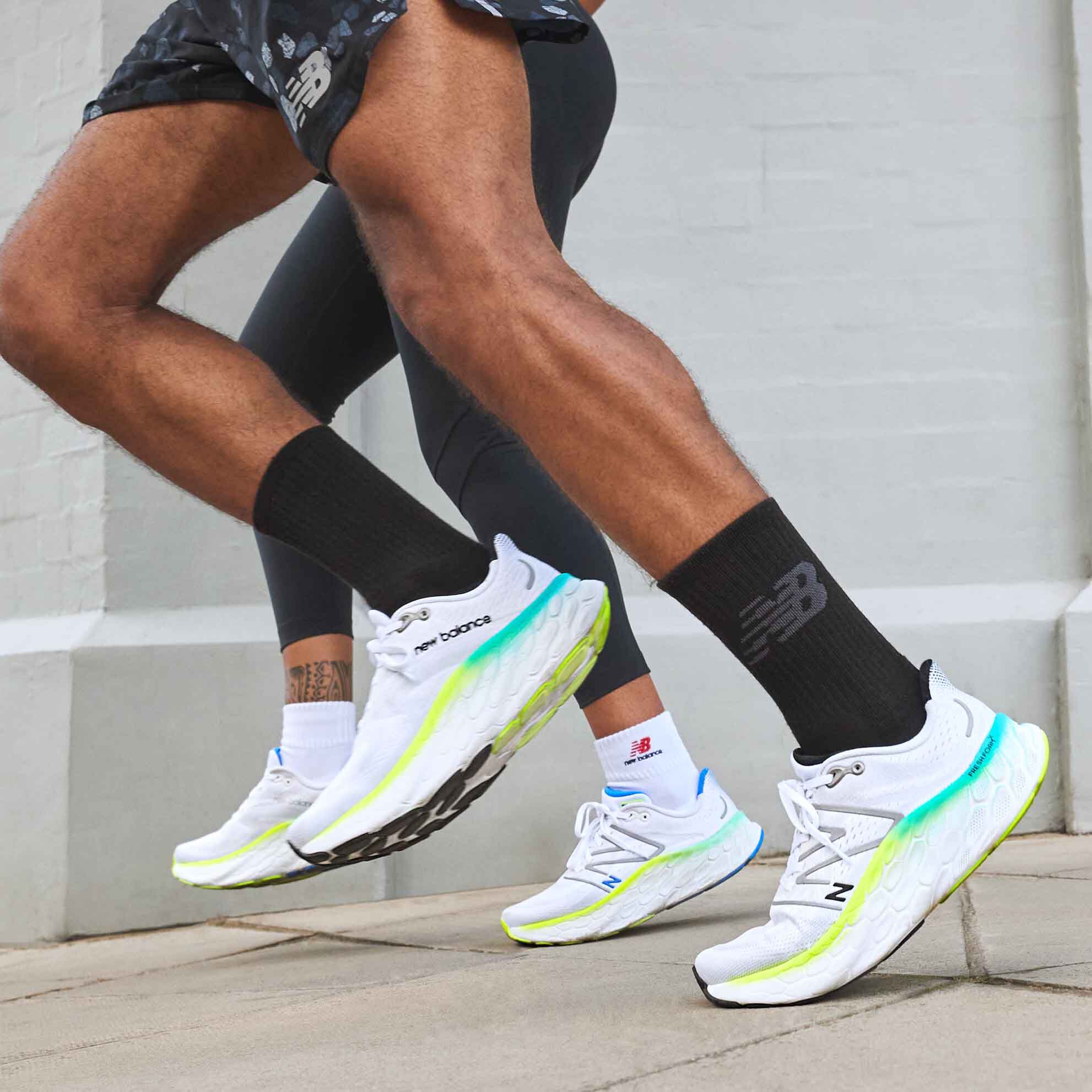 men new balance running shoes